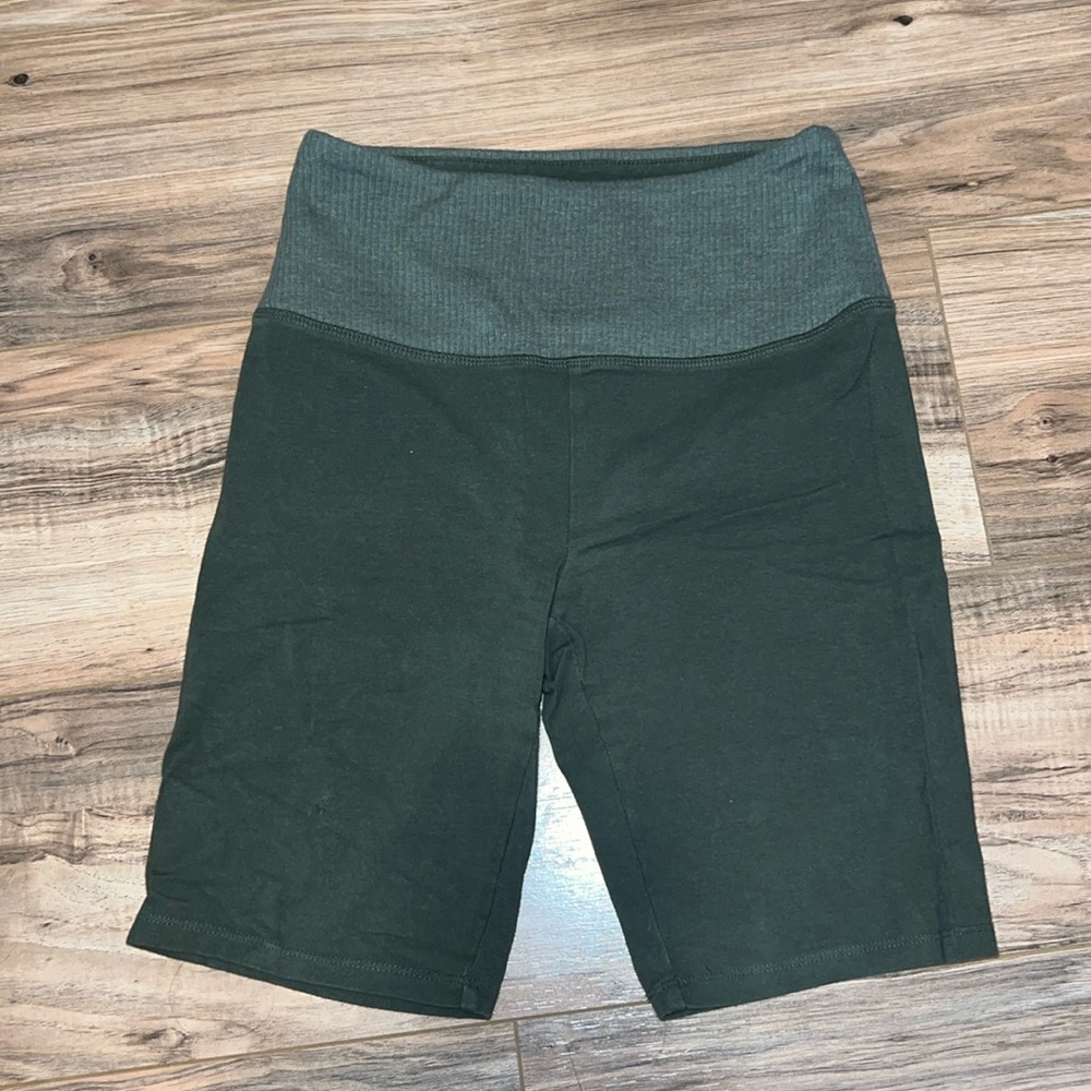 Wild Fable (Target) Women’s Olive Green biker shorts size S